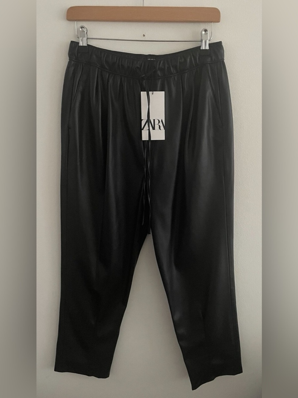 Zara Vegan Leather Pleated Pants in Black